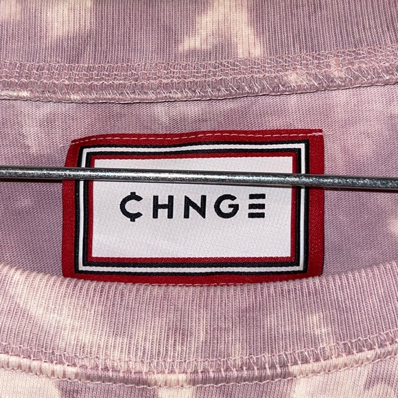 3/$10 NWOT 𝗖𝗛𝗡𝗚𝗘 long sleeve crop top - Picture 11 of 16